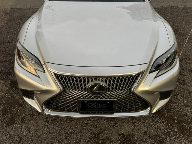 LS 500h エグゼクティブ /サンルーフ/マクレビ/BSM/HUD/デジタルインナーミラー/全周囲カメラ/衝突軽減/レーダークルーズ/レーンキープ/コーナーセンサー/パワーバックドア/シートヒータ・エアコン/パワーシート/ETC(18枚目)