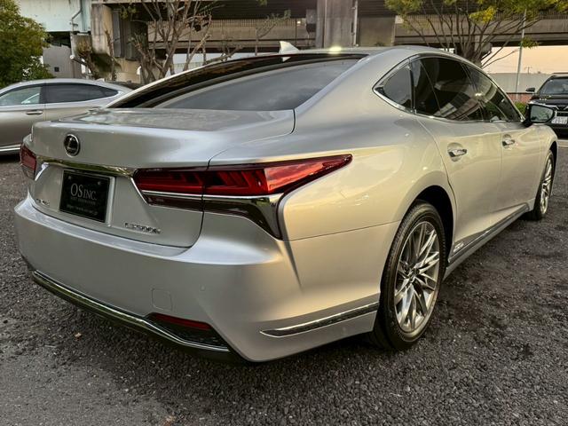 LS 500h エグゼクティブ /サンルーフ/マクレビ/BSM/HUD/デジタルインナーミラー/全周囲カメラ/衝突軽減/レーダークルーズ/レーンキープ/コーナーセンサー/パワーバックドア/シートヒータ・エアコン/パワーシート/ETC(26枚目)