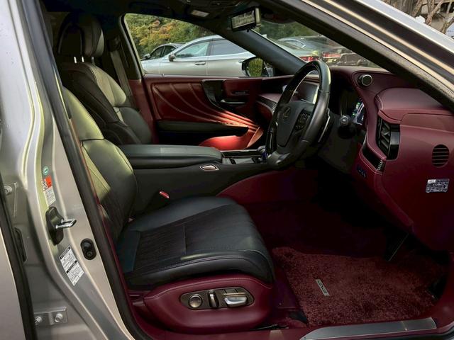 LS 500h エグゼクティブ /サンルーフ/マクレビ/BSM/HUD/デジタルインナーミラー/全周囲カメラ/衝突軽減/レーダークルーズ/レーンキープ/コーナーセンサー/パワーバックドア/シートヒータ・エアコン/パワーシート/ETC(38枚目)