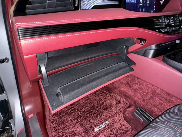 LS 500h エグゼクティブ /サンルーフ/マクレビ/BSM/HUD/デジタルインナーミラー/全周囲カメラ/衝突軽減/レーダークルーズ/レーンキープ/コーナーセンサー/パワーバックドア/シートヒータ・エアコン/パワーシート/ETC(79枚目)