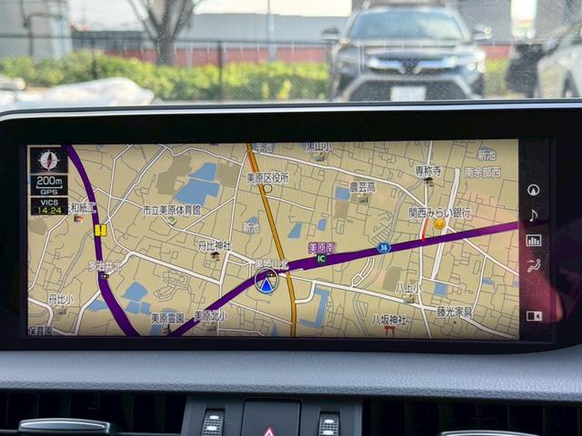 ES 300h Fスポーツ サンルーフ/衝突軽減/全周囲カメラ/レーダークルーズコントロール/コーナーセンサー/HUD/BSM/ハンドルヒーター/シートヒーター・エアコン/パワーシート/シートメモリ/ETC/Bluetooth(59枚目)