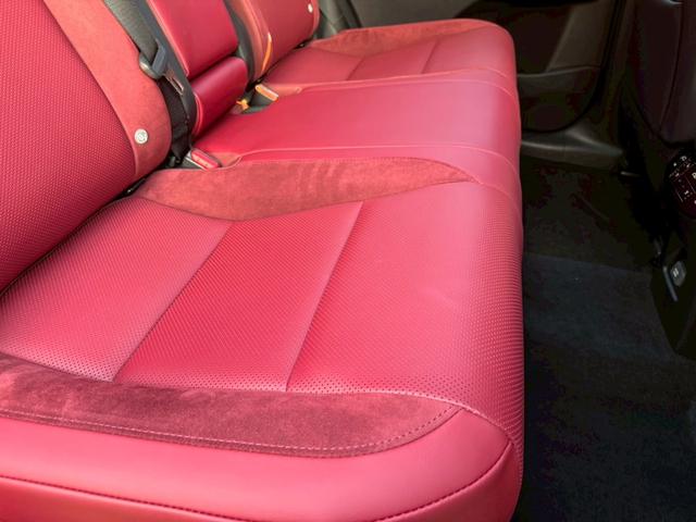 RX 500h Fスポーツパフォーマンス 現行/アドバンスドドライブ/サンルーフ/衝突軽減/全周囲カメラ/レーダークルーズコントロール/コーナーセンサー/BSM/ハンドルヒーター/電動リアゲート/シートヒーター・エアコン/パワーシート/ETC(62枚目)