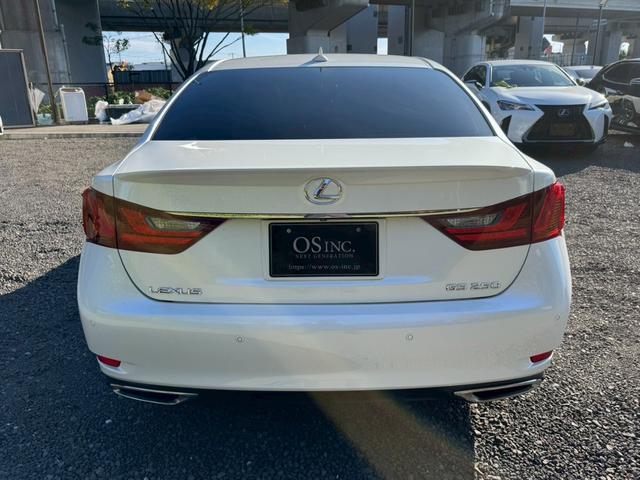 GS 250 Ipkg /後期Fグリル仕様/サンルーフ/クルーズコントロール/コーナーセンサー/シートヒータ・エアコン/電動格納ミラー/パワーシート/シートメモリ/LEDヘッドライト/ETC/バックカメラ/Bluetooth(26枚目)