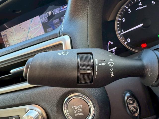 GS 250 Ipkg /後期Fグリル仕様/サンルーフ/クルーズコントロール/コーナーセンサー/シートヒータ・エアコン/電動格納ミラー/パワーシート/シートメモリ/LEDヘッドライト/ETC/バックカメラ/Bluetooth(36枚目)