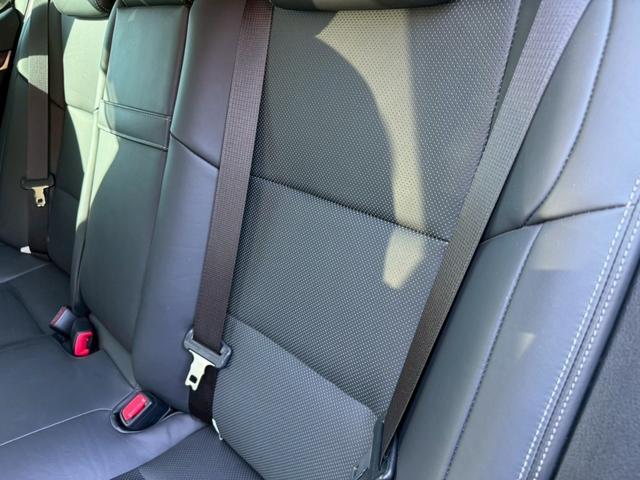 GS 250 Ipkg /後期Fグリル仕様/サンルーフ/クルーズコントロール/コーナーセンサー/シートヒータ・エアコン/電動格納ミラー/パワーシート/シートメモリ/LEDヘッドライト/ETC/バックカメラ/Bluetooth(62枚目)