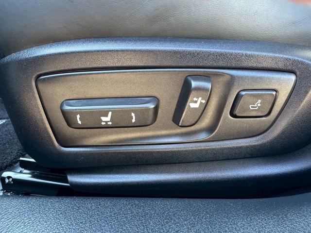 GS 250 Ipkg /後期Fグリル仕様/サンルーフ/クルーズコントロール/コーナーセンサー/シートヒータ・エアコン/電動格納ミラー/パワーシート/シートメモリ/LEDヘッドライト/ETC/バックカメラ/Bluetooth(66枚目)