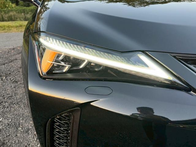 UX 250h Fスポーツ 衝突軽減/全周囲カメラ/レーダークルーズコントロール/コーナーセンサー/HUD/BSM/ハンドルヒーター/シートヒーター・エアコン/パワーシート/シートメモリ/ETC/Bluetooth/バックカメラ(12枚目)