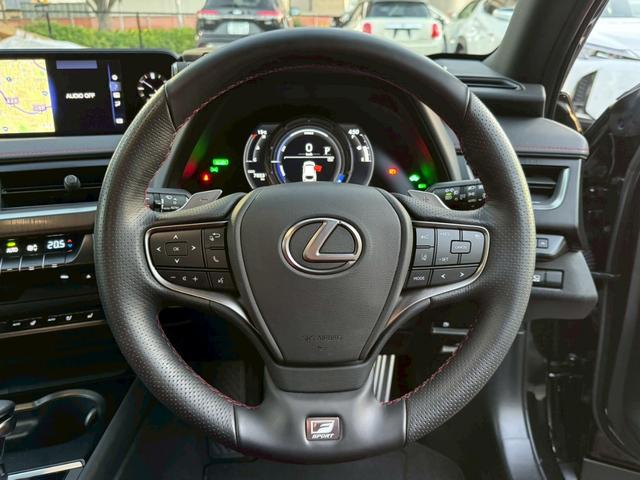 UX 250h Fスポーツ 衝突軽減/全周囲カメラ/レーダークルーズコントロール/コーナーセンサー/HUD/BSM/ハンドルヒーター/シートヒーター・エアコン/パワーシート/シートメモリ/ETC/Bluetooth/バックカメラ(39枚目)