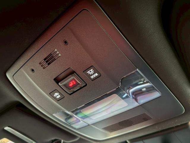 UX 250h Fスポーツ 衝突軽減/全周囲カメラ/レーダークルーズコントロール/コーナーセンサー/HUD/BSM/ハンドルヒーター/シートヒーター・エアコン/パワーシート/シートメモリ/ETC/Bluetooth/バックカメラ(56枚目)