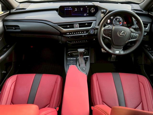 UX 250h Fスポーツ 衝突軽減/全周囲カメラ/レーダークルーズコントロール/コーナーセンサー/HUD/BSM/ハンドルヒーター/シートヒーター・エアコン/パワーシート/シートメモリ/ETC/Bluetooth/バックカメラ(65枚目)