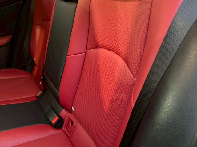 UX 250h Fスポーツ 衝突軽減/全周囲カメラ/レーダークルーズコントロール/コーナーセンサー/HUD/BSM/ハンドルヒーター/シートヒーター・エアコン/パワーシート/シートメモリ/ETC/Bluetooth/バックカメラ(72枚目)