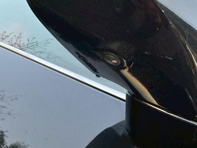 UX 250h Fスポーツ 衝突軽減/全周囲カメラ/レーダークルーズコントロール/コーナーセンサー/HUD/BSM/ハンドルヒーター/シートヒーター・エアコン/パワーシート/シートメモリ/ETC/Bluetooth/バックカメラ(17枚目)