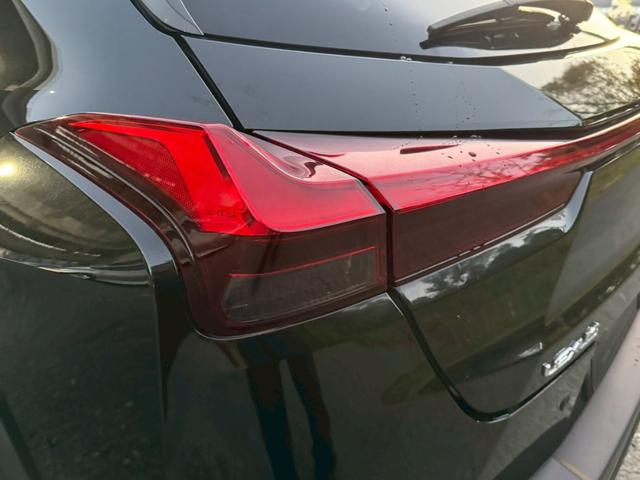 UX 250h Fスポーツ 衝突軽減/全周囲カメラ/レーダークルーズコントロール/コーナーセンサー/HUD/BSM/ハンドルヒーター/シートヒーター・エアコン/パワーシート/シートメモリ/ETC/Bluetooth/バックカメラ(25枚目)