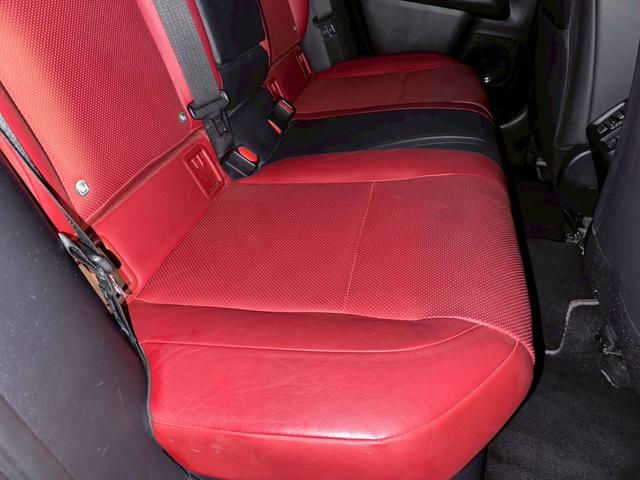 UX 250h Fスポーツ 衝突軽減/全周囲カメラ/レーダークルーズコントロール/コーナーセンサー/HUD/BSM/ハンドルヒーター/シートヒーター・エアコン/パワーシート/シートメモリ/ETC/Bluetooth/バックカメラ(58枚目)