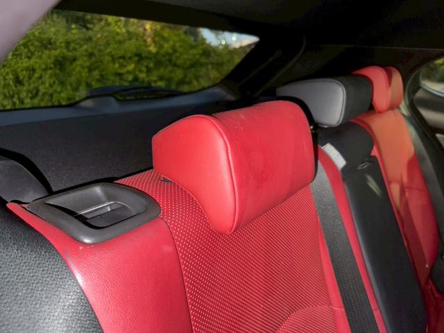 UX 250h Fスポーツ 衝突軽減/全周囲カメラ/レーダークルーズコントロール/コーナーセンサー/HUD/BSM/ハンドルヒーター/シートヒーター・エアコン/パワーシート/シートメモリ/ETC/Bluetooth/バックカメラ(62枚目)