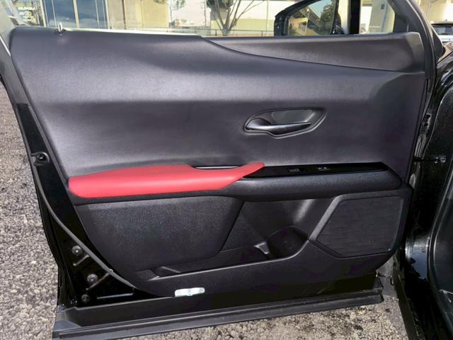 UX 250h Fスポーツ 衝突軽減/全周囲カメラ/レーダークルーズコントロール/コーナーセンサー/HUD/BSM/ハンドルヒーター/シートヒーター・エアコン/パワーシート/シートメモリ/ETC/Bluetooth/バックカメラ(72枚目)