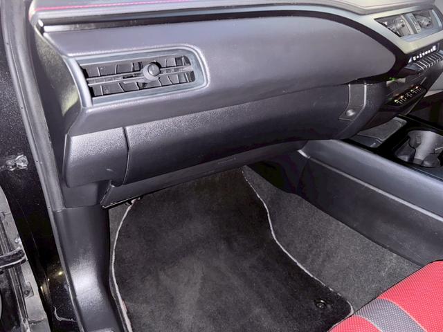 UX 250h Fスポーツ 衝突軽減/全周囲カメラ/レーダークルーズコントロール/コーナーセンサー/HUD/BSM/ハンドルヒーター/シートヒーター・エアコン/パワーシート/シートメモリ/ETC/Bluetooth/バックカメラ(78枚目)