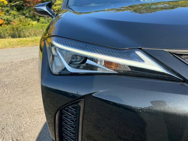 UX 250h Fスポーツ 衝突軽減/レーダークルーズコントロール/コーナーセンサー/ハンドルヒーター/シートヒーター/パワーシート/シートメモリ/ETC/Bluetooth/バックカメラ/プッシュスタート/電動格納ミラー(13枚目)