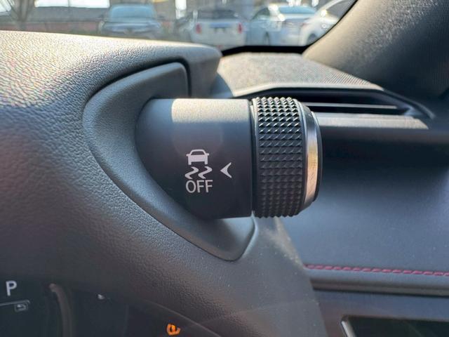 UX 250h Fスポーツ 衝突軽減/レーダークルーズコントロール/コーナーセンサー/ハンドルヒーター/シートヒーター/パワーシート/シートメモリ/ETC/Bluetooth/バックカメラ/プッシュスタート/電動格納ミラー(46枚目)