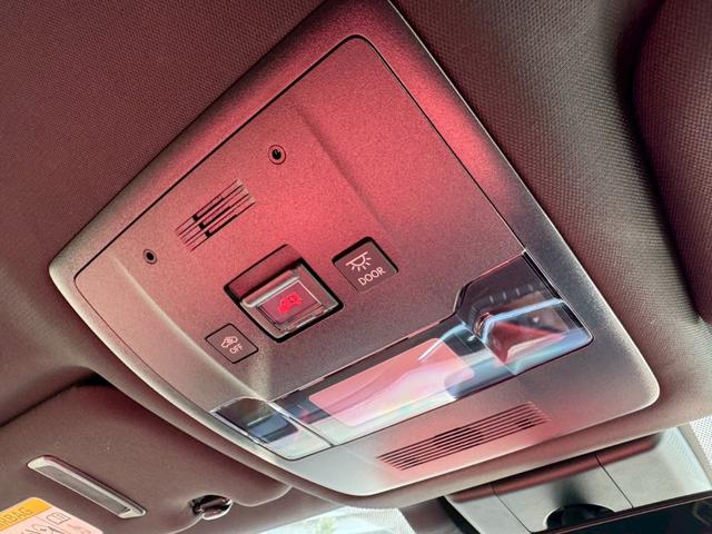 UX 250h Fスポーツ 衝突軽減/レーダークルーズコントロール/コーナーセンサー/ハンドルヒーター/シートヒーター/パワーシート/シートメモリ/ETC/Bluetooth/バックカメラ/プッシュスタート/電動格納ミラー(53枚目)