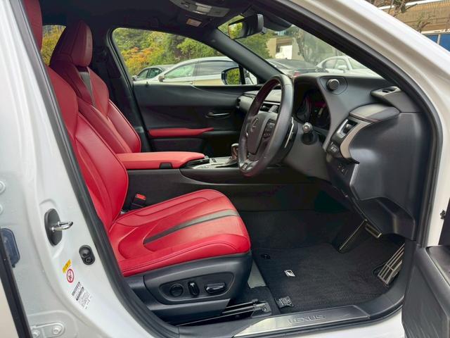 UX 250h Fスポーツ 衝突軽減/ワンオーナー/全周囲カメラ/レーダークルーズコントロール/コーナーセンサー/BSM/ハンドルヒーター/シートヒーター・エアコン/パワーシート/シートメモリ/ETC/Bluetooth(36枚目)