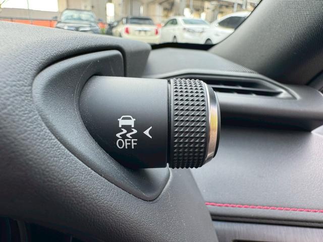 UX 250h Fスポーツ 衝突軽減/ワンオーナー/全周囲カメラ/レーダークルーズコントロール/コーナーセンサー/BSM/ハンドルヒーター/シートヒーター・エアコン/パワーシート/シートメモリ/ETC/Bluetooth(44枚目)