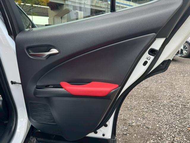 UX 250h Fスポーツ 衝突軽減/ワンオーナー/全周囲カメラ/レーダークルーズコントロール/コーナーセンサー/BSM/ハンドルヒーター/シートヒーター・エアコン/パワーシート/シートメモリ/ETC/Bluetooth(59枚目)