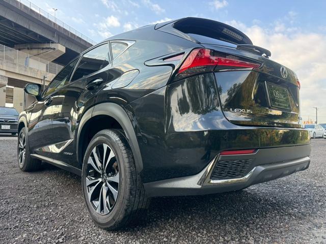 ＮＸ ３００ｈ　Ｆスポーツ　後期／サンルーフ／レーダークルーズコントロール／コーナーセンサー／ハンドルヒーター／シートヒーター・エアコン／パワーシート／シートメモリ／ＥＴＣ／Ｂｌｕｅｔｏｏｔｈ／電動リアゲート／プッシュスタート（31枚目）