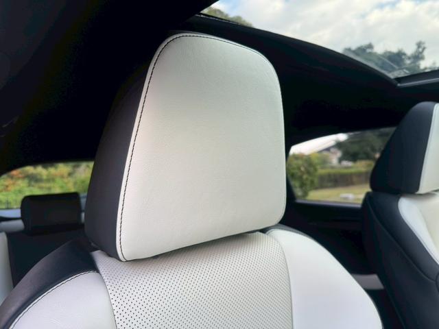 ＮＸ ３００ｈ　Ｆスポーツ　後期／サンルーフ／レーダークルーズコントロール／コーナーセンサー／ハンドルヒーター／シートヒーター・エアコン／パワーシート／シートメモリ／ＥＴＣ／Ｂｌｕｅｔｏｏｔｈ／電動リアゲート／プッシュスタート（40枚目）