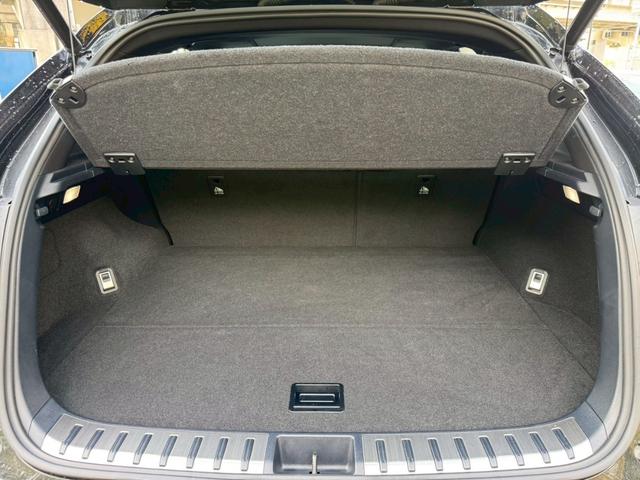 ＮＸ ３００ｈ　Ｆスポーツ　後期／サンルーフ／レーダークルーズコントロール／コーナーセンサー／ハンドルヒーター／シートヒーター・エアコン／パワーシート／シートメモリ／ＥＴＣ／Ｂｌｕｅｔｏｏｔｈ／電動リアゲート／プッシュスタート（65枚目）