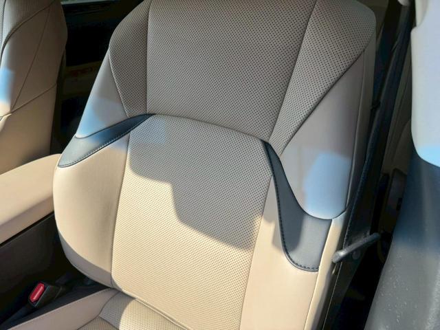 ＥＳ ３００ｈ　サンルーフ／衝突軽減／レーダークルーズコントロール／コーナーセンサー／ハンドルヒーター／シートヒーター・エアコン／ＢＳＭ／パワーシート／シートメモリ／ＥＴＣ／Ｂｌｕｅｔｏｏｔｈ／プッシュスタート（80枚目）