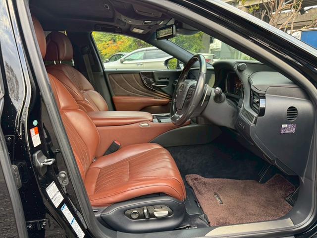 ◆西日本最大級のレクサス専門店株式会社ＯＳ