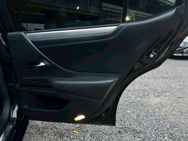 ＥＳ ３００ｈ　Ｆスポーツ　サンルーフ／衝突軽減／レーダークルーズコントロール／コーナーセンサー／ハンドルヒーター／シートヒーター・エアコン／パワーシート／シートメモリ／ＥＴＣ／Ｂｌｕｅｔｏｏｔｈ／バックカメラ／電動リアゲート（61枚目）