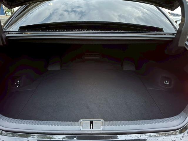 ＥＳ ３００ｈ　Ｆスポーツ　サンルーフ／衝突軽減／レーダークルーズコントロール／コーナーセンサー／ハンドルヒーター／シートヒーター・エアコン／パワーシート／シートメモリ／ＥＴＣ／Ｂｌｕｅｔｏｏｔｈ／バックカメラ／電動リアゲート（66枚目）