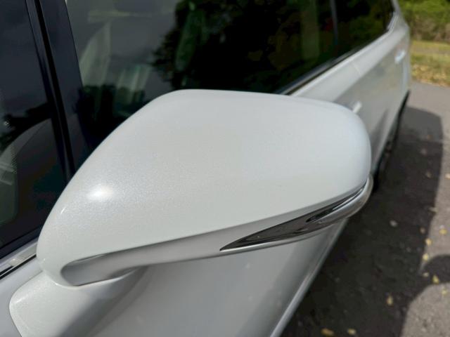 HS 250h VerI クルーズコントロール/コーナーセンサー/シートヒーター・エアコン/パワーシート/シートメモリ/ETC/Bluetooth/バックカメラ/プッシュスタート/電動格納ミラー/フルセグTV/純正ナビ(9枚目)