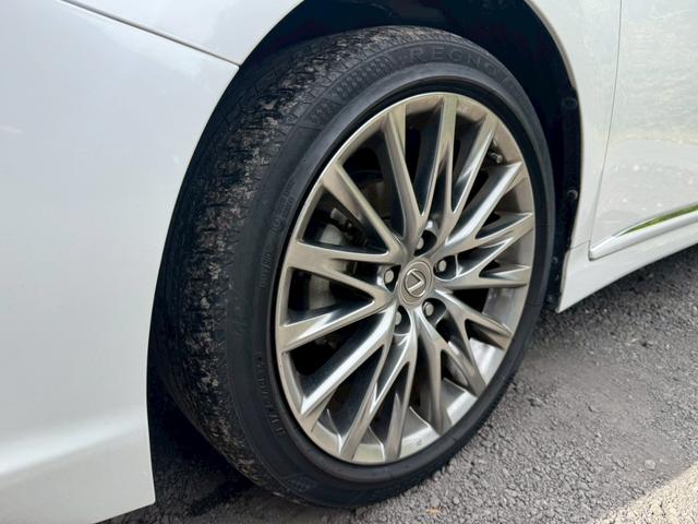 HS 250h VerI クルーズコントロール/コーナーセンサー/シートヒーター・エアコン/パワーシート/シートメモリ/ETC/Bluetooth/バックカメラ/プッシュスタート/電動格納ミラー/フルセグTV/純正ナビ(10枚目)