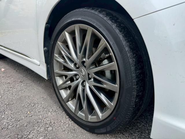 HS 250h VerI クルーズコントロール/コーナーセンサー/シートヒーター・エアコン/パワーシート/シートメモリ/ETC/Bluetooth/バックカメラ/プッシュスタート/電動格納ミラー/フルセグTV/純正ナビ(15枚目)