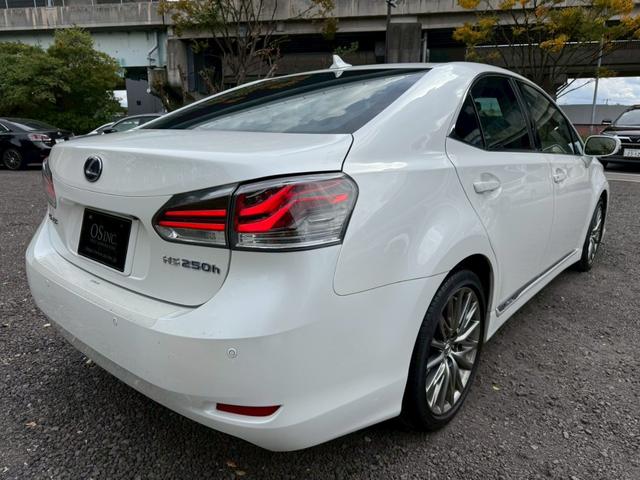 HS 250h VerI クルーズコントロール/コーナーセンサー/シートヒーター・エアコン/パワーシート/シートメモリ/ETC/Bluetooth/バックカメラ/プッシュスタート/電動格納ミラー/フルセグTV/純正ナビ(22枚目)