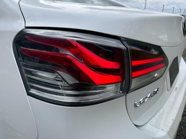 HS 250h VerI クルーズコントロール/コーナーセンサー/シートヒーター・エアコン/パワーシート/シートメモリ/ETC/Bluetooth/バックカメラ/プッシュスタート/電動格納ミラー/フルセグTV/純正ナビ(28枚目)