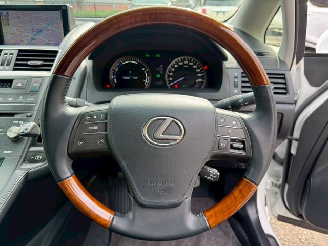 HS 250h VerI クルーズコントロール/コーナーセンサー/シートヒーター・エアコン/パワーシート/シートメモリ/ETC/Bluetooth/バックカメラ/プッシュスタート/電動格納ミラー/フルセグTV/純正ナビ(39枚目)