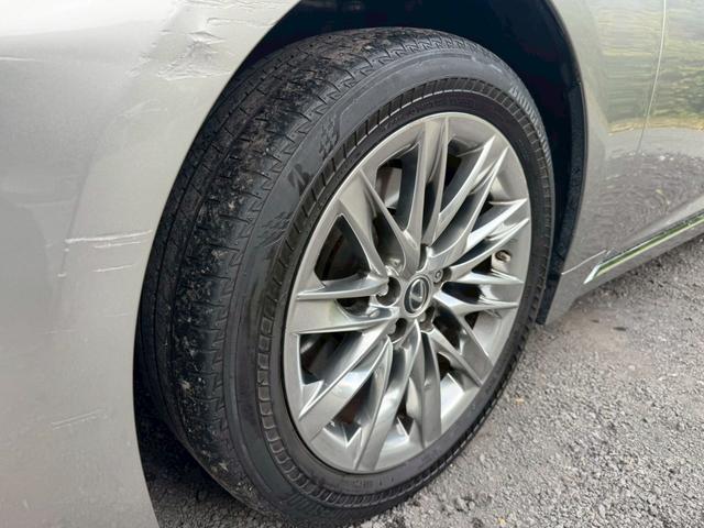 ＬＳ ５００ｈ　Ｉｐｋｇ　全周囲カメラ／衝突軽減／レーダークルーズコントロール／コーナーセンサー／ＨＵＤ／ＢＳＭ／ハンドルヒーター／シートヒーター・エアコン／パワーシート／シートメモリ／ＥＴＣ／Ｂｌｕｅｔｏｏｔｈ（6枚目）