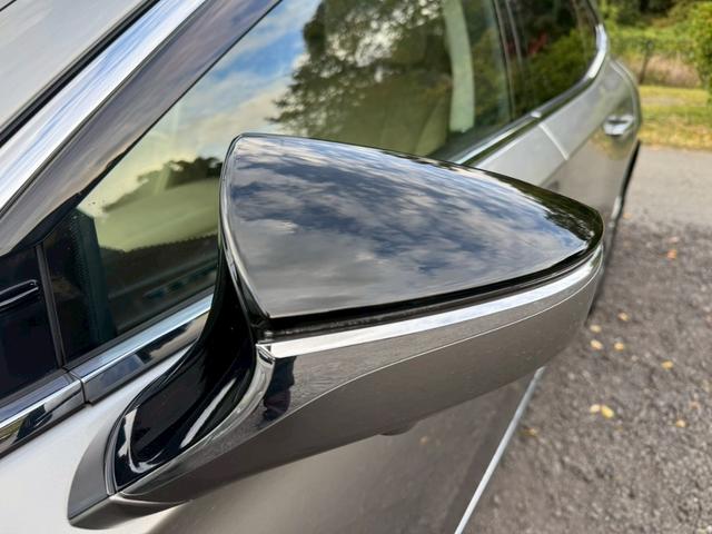 ＬＳ ５００ｈ　Ｉｐｋｇ　全周囲カメラ／衝突軽減／レーダークルーズコントロール／コーナーセンサー／ＨＵＤ／ＢＳＭ／ハンドルヒーター／シートヒーター・エアコン／パワーシート／シートメモリ／ＥＴＣ／Ｂｌｕｅｔｏｏｔｈ（10枚目）