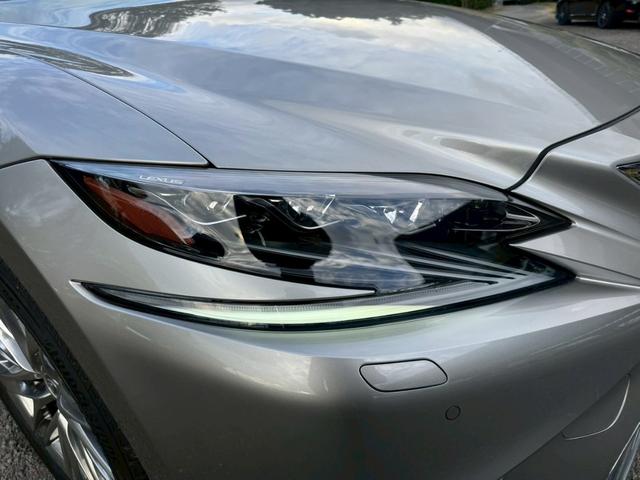 ＬＳ ５００ｈ　Ｉｐｋｇ　全周囲カメラ／衝突軽減／レーダークルーズコントロール／コーナーセンサー／ＨＵＤ／ＢＳＭ／ハンドルヒーター／シートヒーター・エアコン／パワーシート／シートメモリ／ＥＴＣ／Ｂｌｕｅｔｏｏｔｈ（12枚目）