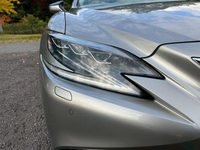 ＬＳ ５００ｈ　Ｉｐｋｇ　全周囲カメラ／衝突軽減／レーダークルーズコントロール／コーナーセンサー／ＨＵＤ／ＢＳＭ／ハンドルヒーター／シートヒーター・エアコン／パワーシート／シートメモリ／ＥＴＣ／Ｂｌｕｅｔｏｏｔｈ（13枚目）