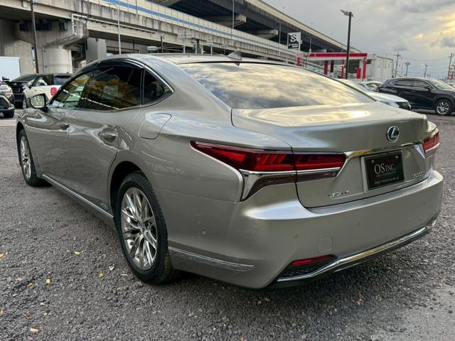 ＬＳ ５００ｈ　Ｉｐｋｇ　全周囲カメラ／衝突軽減／レーダークルーズコントロール／コーナーセンサー／ＨＵＤ／ＢＳＭ／ハンドルヒーター／シートヒーター・エアコン／パワーシート／シートメモリ／ＥＴＣ／Ｂｌｕｅｔｏｏｔｈ（25枚目）