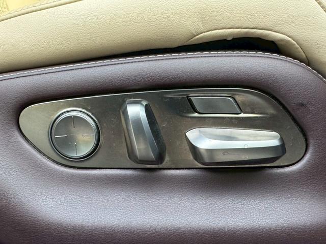 ＬＳ ５００ｈ　Ｉｐｋｇ　全周囲カメラ／衝突軽減／レーダークルーズコントロール／コーナーセンサー／ＨＵＤ／ＢＳＭ／ハンドルヒーター／シートヒーター・エアコン／パワーシート／シートメモリ／ＥＴＣ／Ｂｌｕｅｔｏｏｔｈ（35枚目）