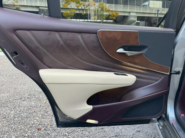 ＬＳ ５００ｈ　Ｉｐｋｇ　全周囲カメラ／衝突軽減／レーダークルーズコントロール／コーナーセンサー／ＨＵＤ／ＢＳＭ／ハンドルヒーター／シートヒーター・エアコン／パワーシート／シートメモリ／ＥＴＣ／Ｂｌｕｅｔｏｏｔｈ（71枚目）