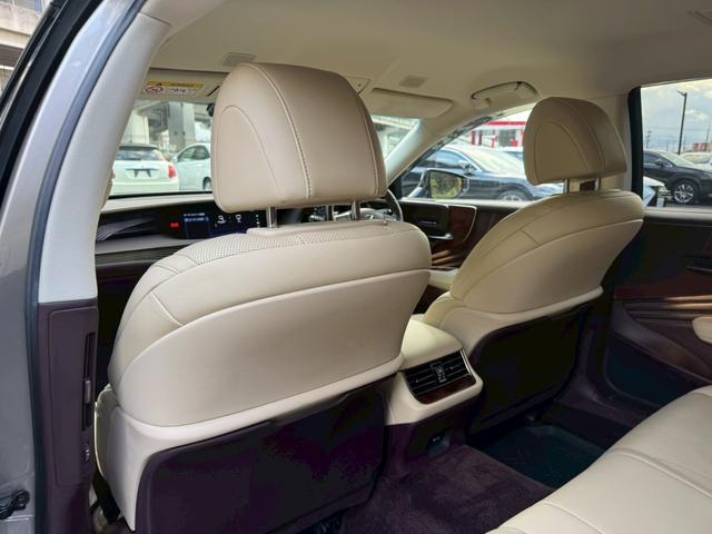 ＬＳ ５００ｈ　Ｉｐｋｇ　全周囲カメラ／衝突軽減／レーダークルーズコントロール／コーナーセンサー／ＨＵＤ／ＢＳＭ／ハンドルヒーター／シートヒーター・エアコン／パワーシート／シートメモリ／ＥＴＣ／Ｂｌｕｅｔｏｏｔｈ（73枚目）