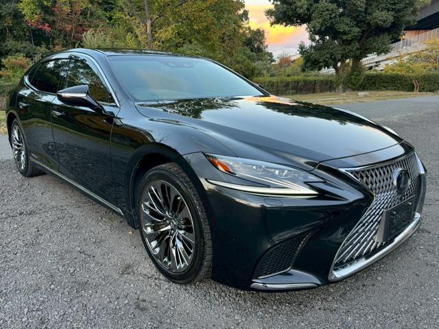 ＬＳ ５００ｈ　エグゼクティブ　マークレビンソン／衝突軽減／全周囲カメラ／レーダークルーズコントロール／コーナーセンサー／ＨＵＤ／ハンドルヒーター／シートヒーター・エアコン／パワーシート／シートメモリ／ＥＴＣ／Ｂｌｕｅｔｏｏｔｈ（10枚目）