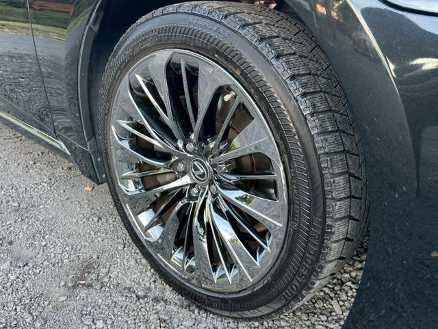 ＬＳ ５００ｈ　エグゼクティブ　マークレビンソン／衝突軽減／全周囲カメラ／レーダークルーズコントロール／コーナーセンサー／ＨＵＤ／ハンドルヒーター／シートヒーター・エアコン／パワーシート／シートメモリ／ＥＴＣ／Ｂｌｕｅｔｏｏｔｈ（14枚目）